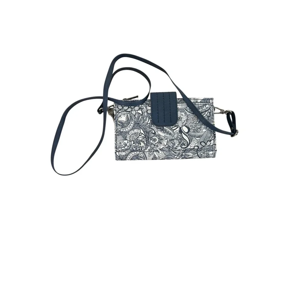 Sakroots crossbody wallet